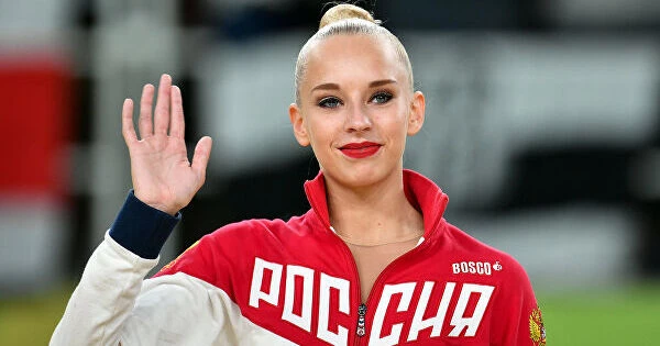 Российская гимнастка показала фото в купальнике